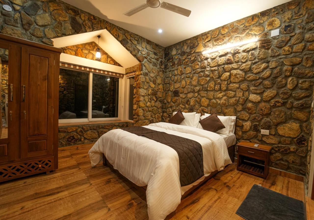 Tiyans Stone Castle Private Tea Villa Vagamon By Voye Homes מראה חיצוני תמונה