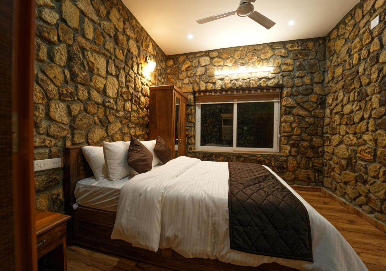 Tiyans Stone Castle Private Tea Villa Vagamon By Voye Homes מראה חיצוני תמונה