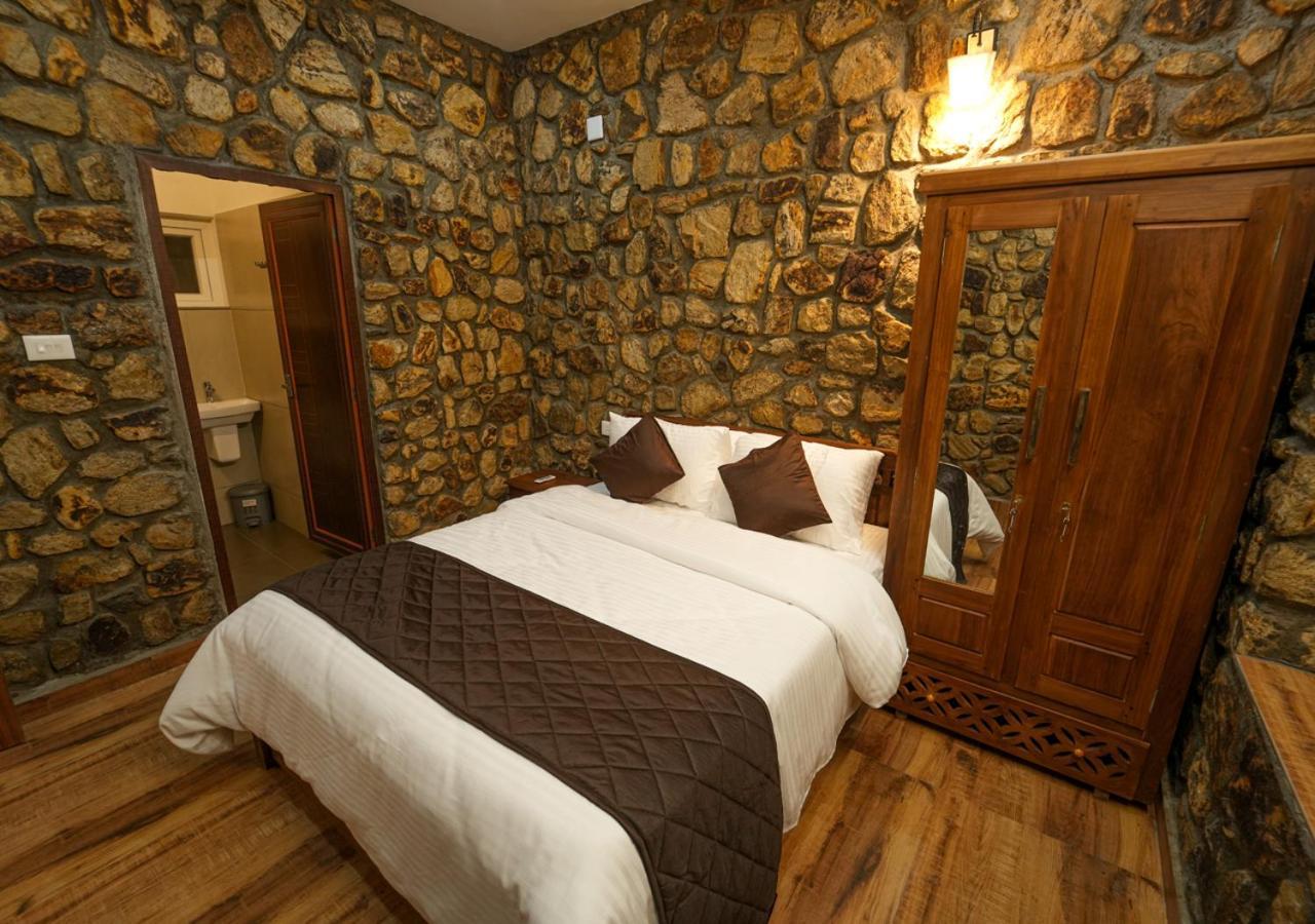 Tiyans Stone Castle Private Tea Villa Vagamon By Voye Homes מראה חיצוני תמונה